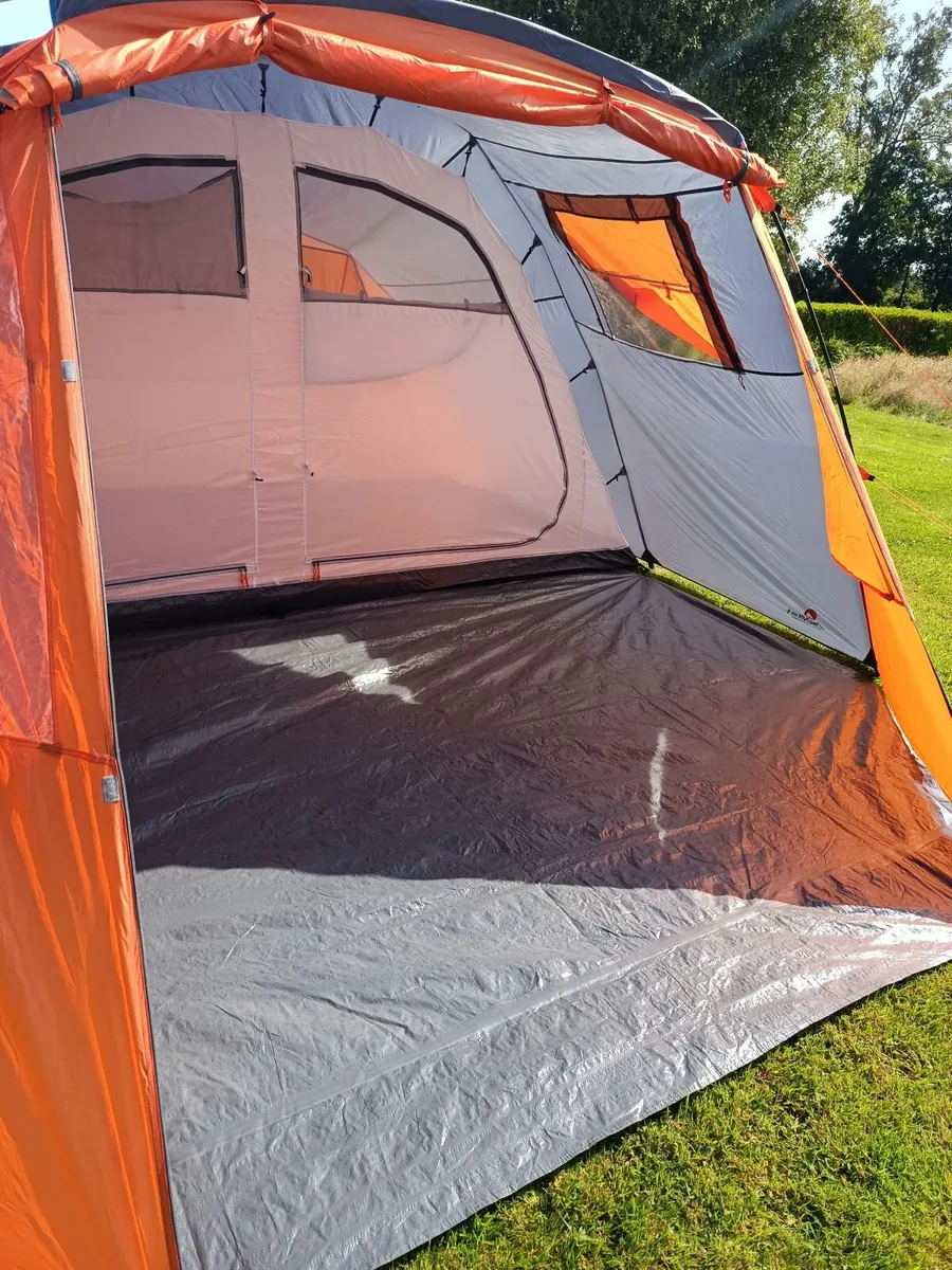 Tent - 6 Person - Image 4