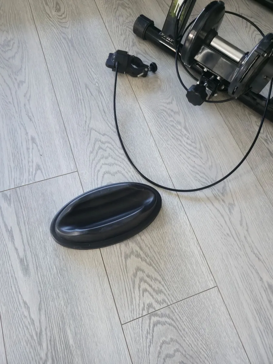 Indoor Cycle  Trainer - Image 4