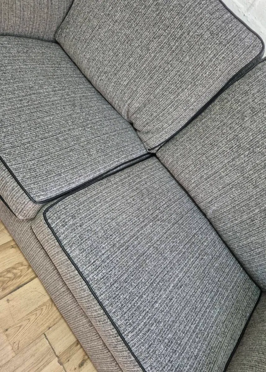 Grey 3&2 - Dublin Delivery - Image 3