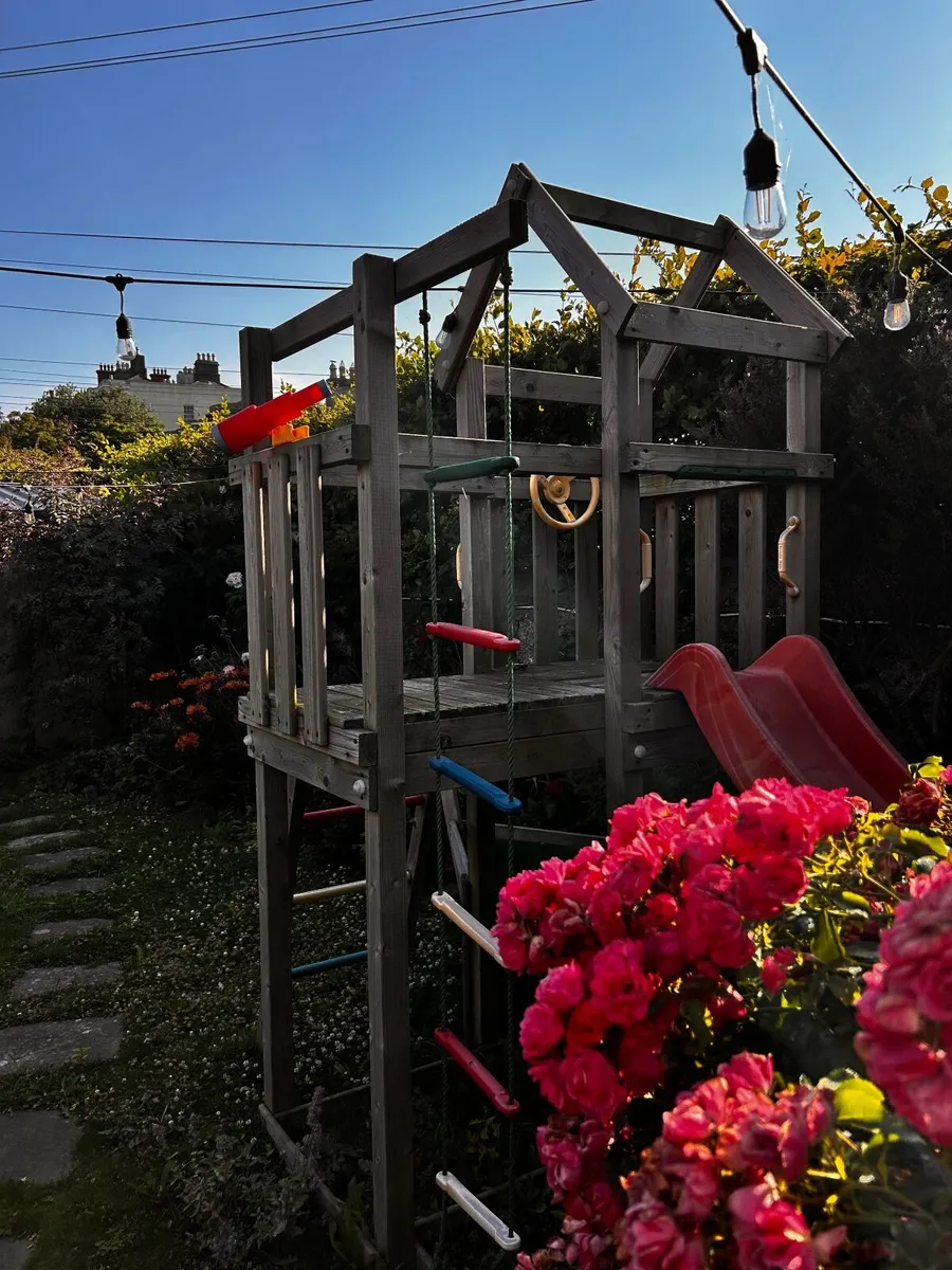 Jungle Gym climbing frame with slide - Image 2