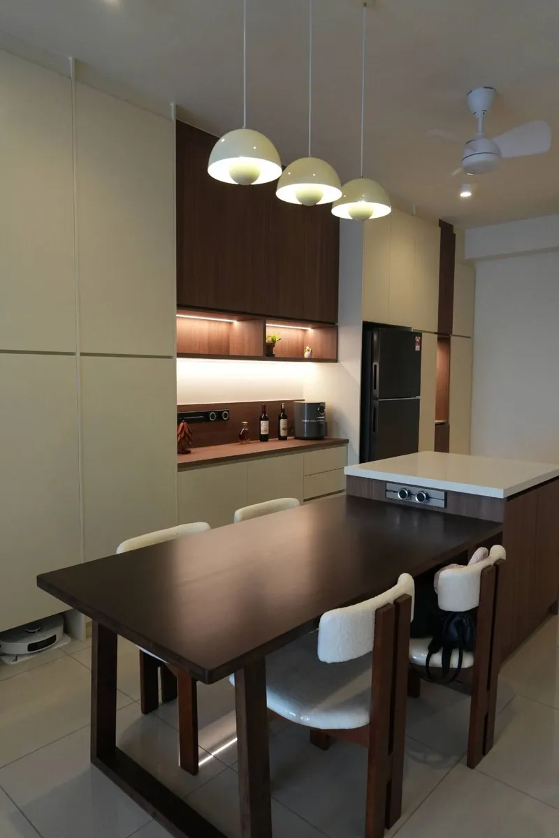 Trade Cabinets - Image 3