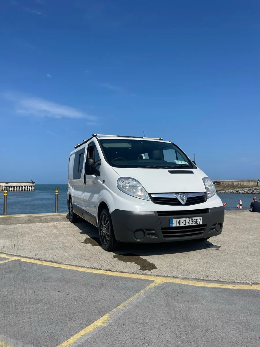 Camper van - Image 1