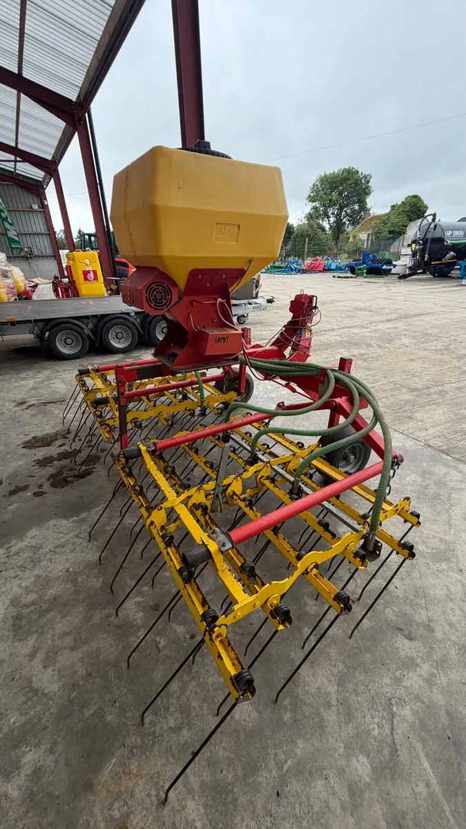 APV Grass seeder harrow - Image 3