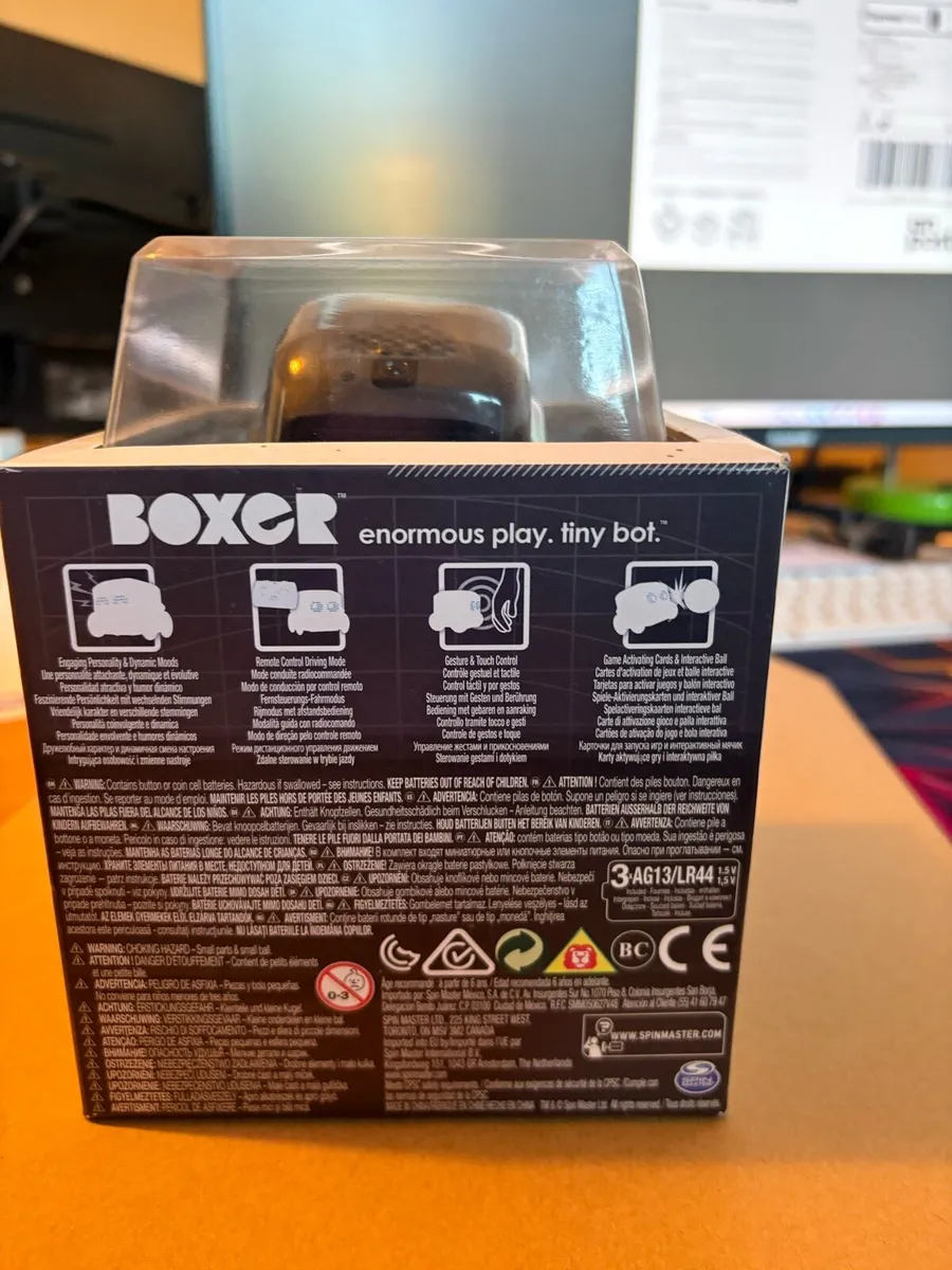 Boxer interactive mini robot - Image 4