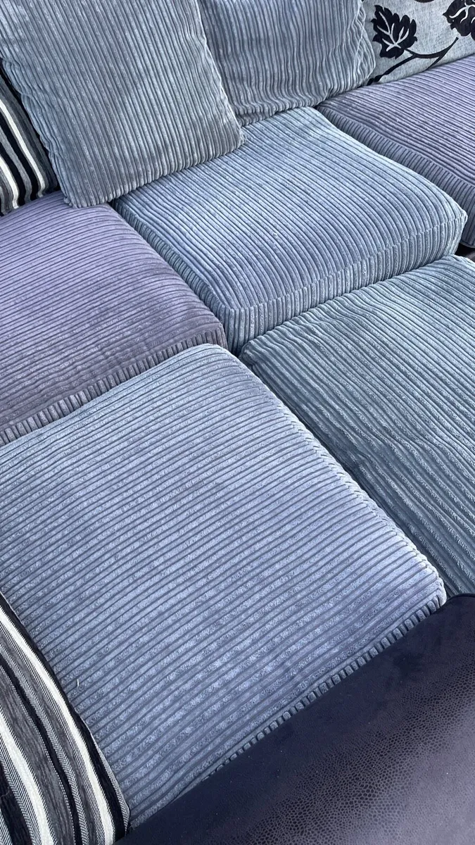 L Corner sofa - Image 3