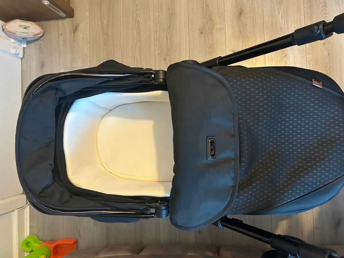 Silver Cross Travel System - Image 4