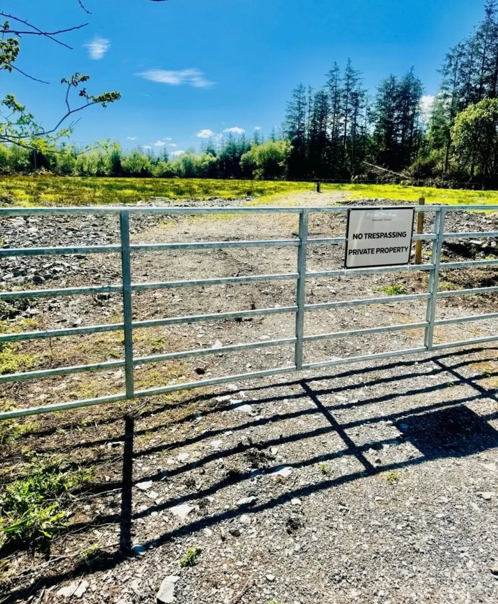 Land For Sale - Image 3