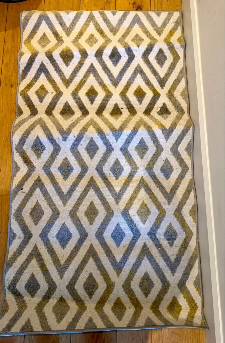 Rugs - Image 1