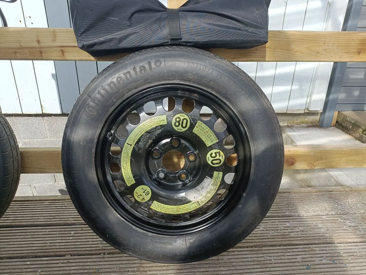 Genuine Mercedes spare wheel and tools. - Image 1