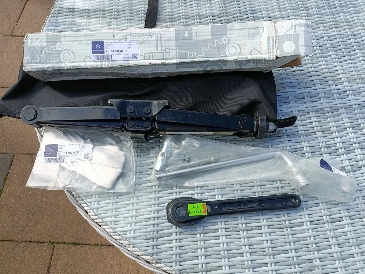 Genuine Mercedes spare wheel and tools. - Image 2