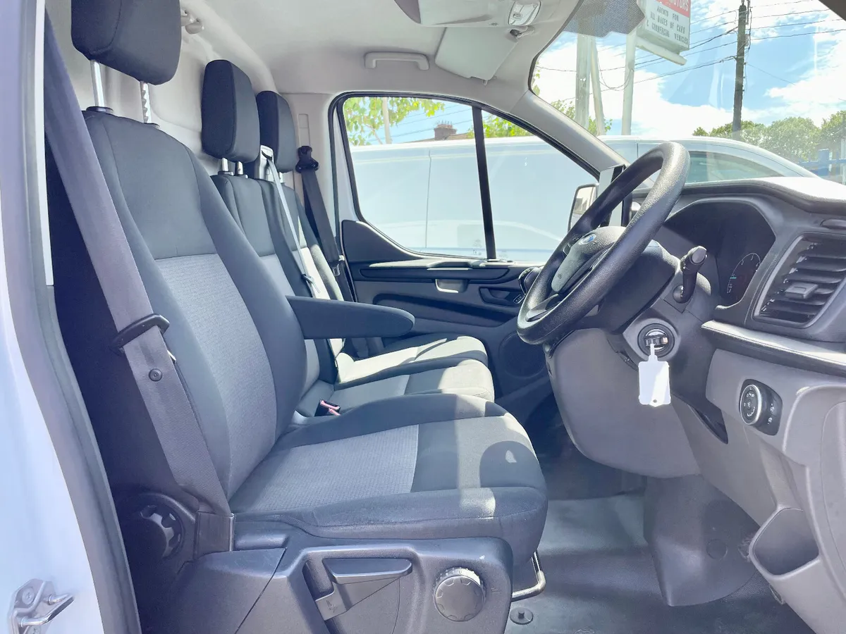 Ford Transit Custom 300L2 2.0TDCI 130PS LWB,2023 - Image 4