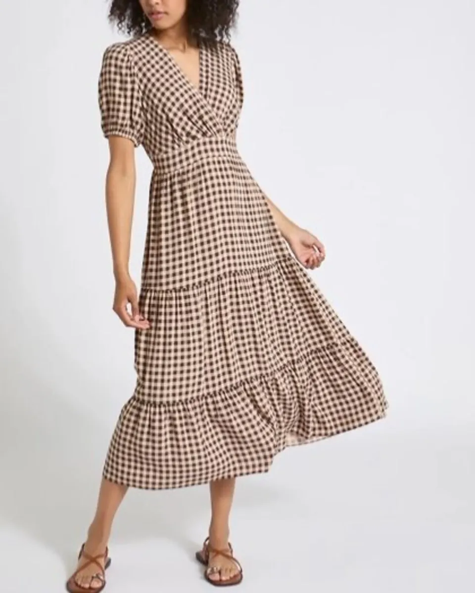 NEW Gingham Midi Dress: Size 18 - Image 1