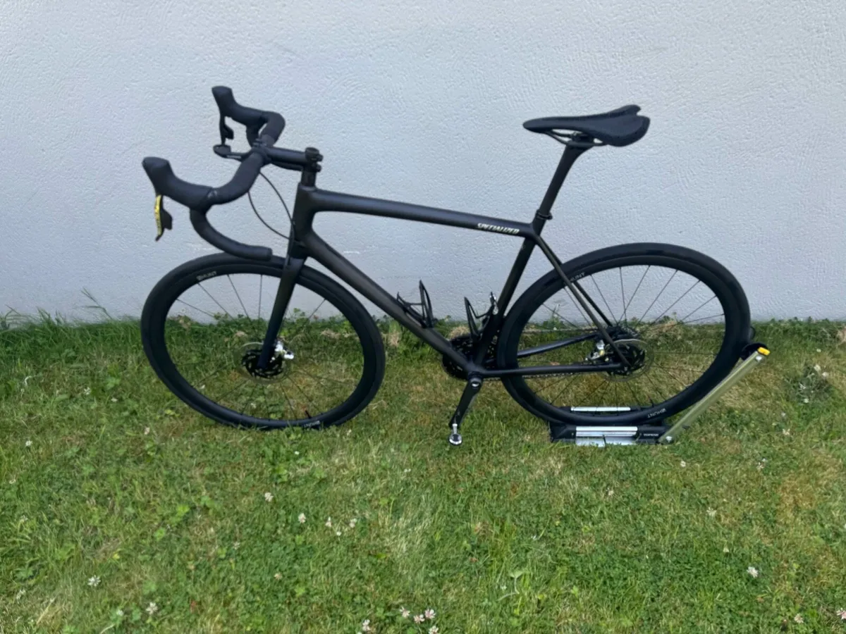 Specialized Aethos bike - Image 1