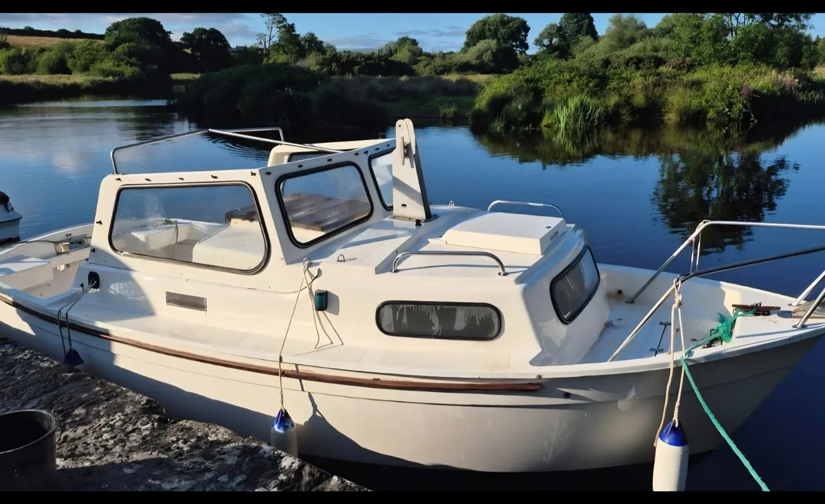Hardy Navagator 18 Motor Cruiser - Image 3