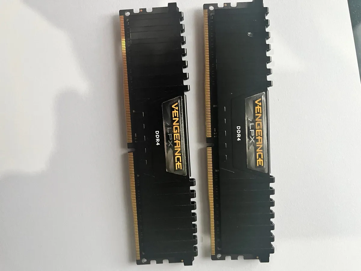 Corsair Vengeance LPX DDR4 2x16gb 3200MHz Ram - Image 1