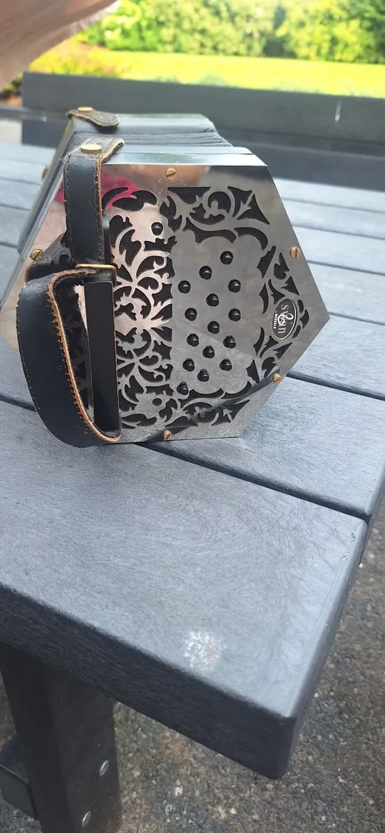 Concertina - Image 3