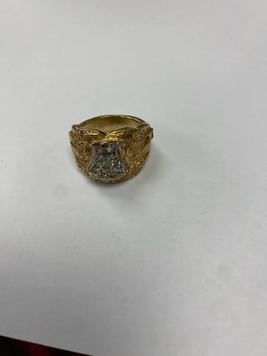 Men’s gold saddle ring - Image 1