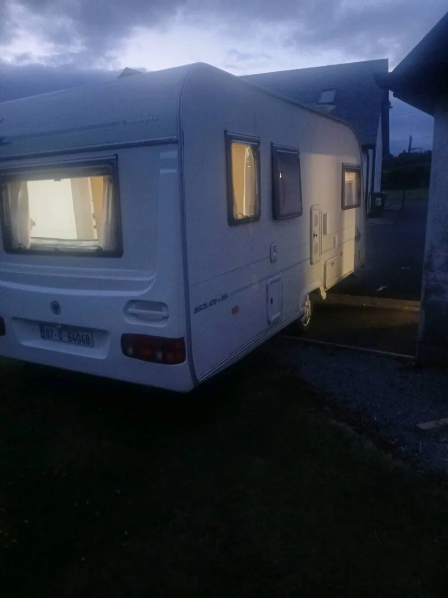 Caravan - Image 1