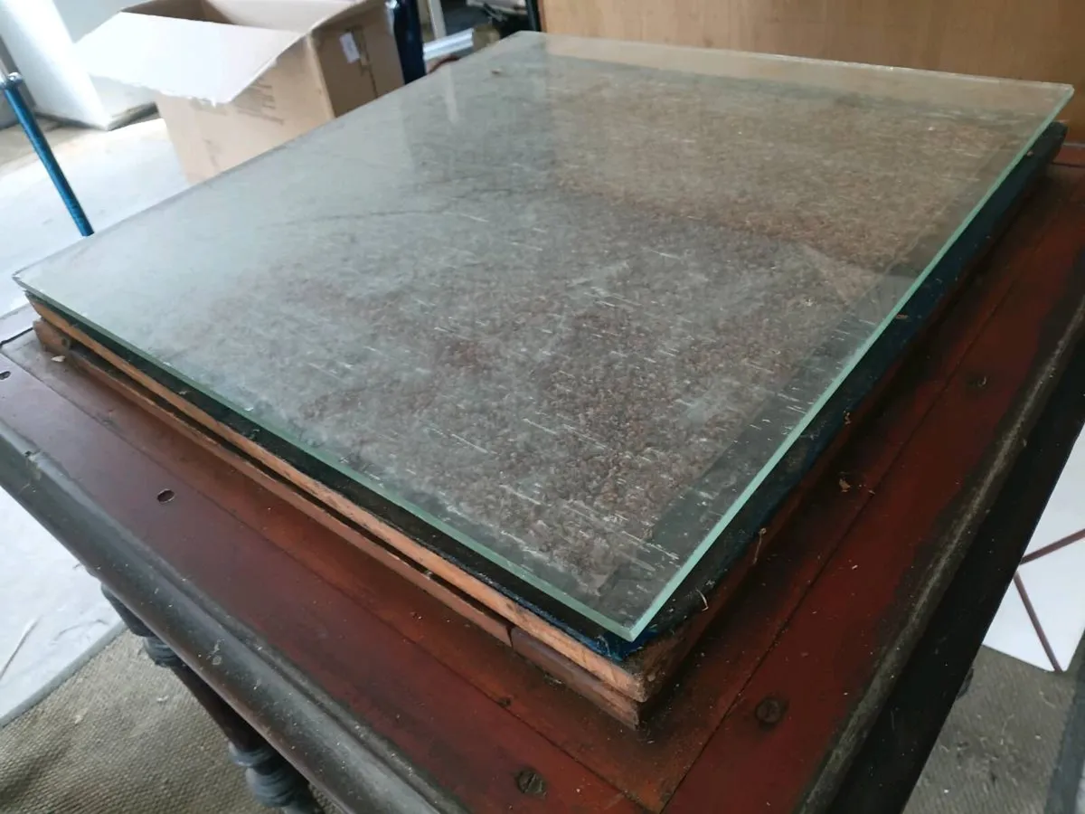 Antique glass display cabinet - Image 4
