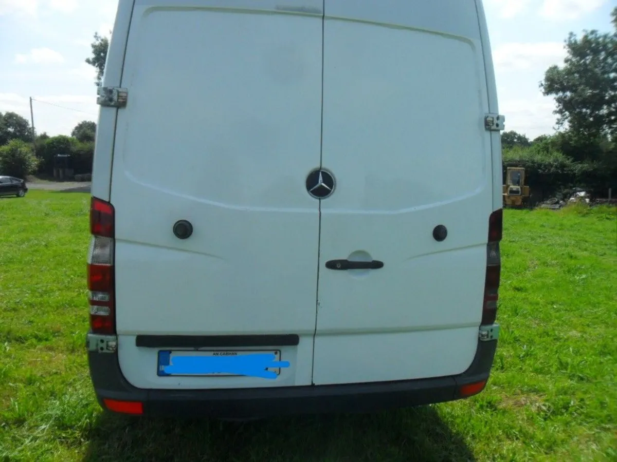 Mercedes-Benz Sprinter 2012 - Image 3