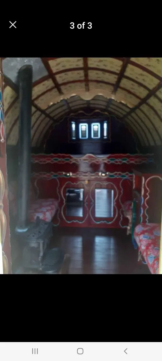 Bow top caravan - Image 2
