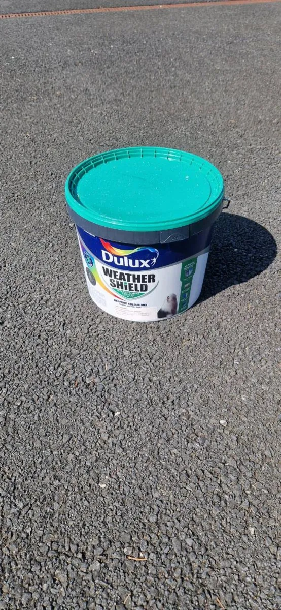 Paint exterior New Bucket unopened new - Image 1
