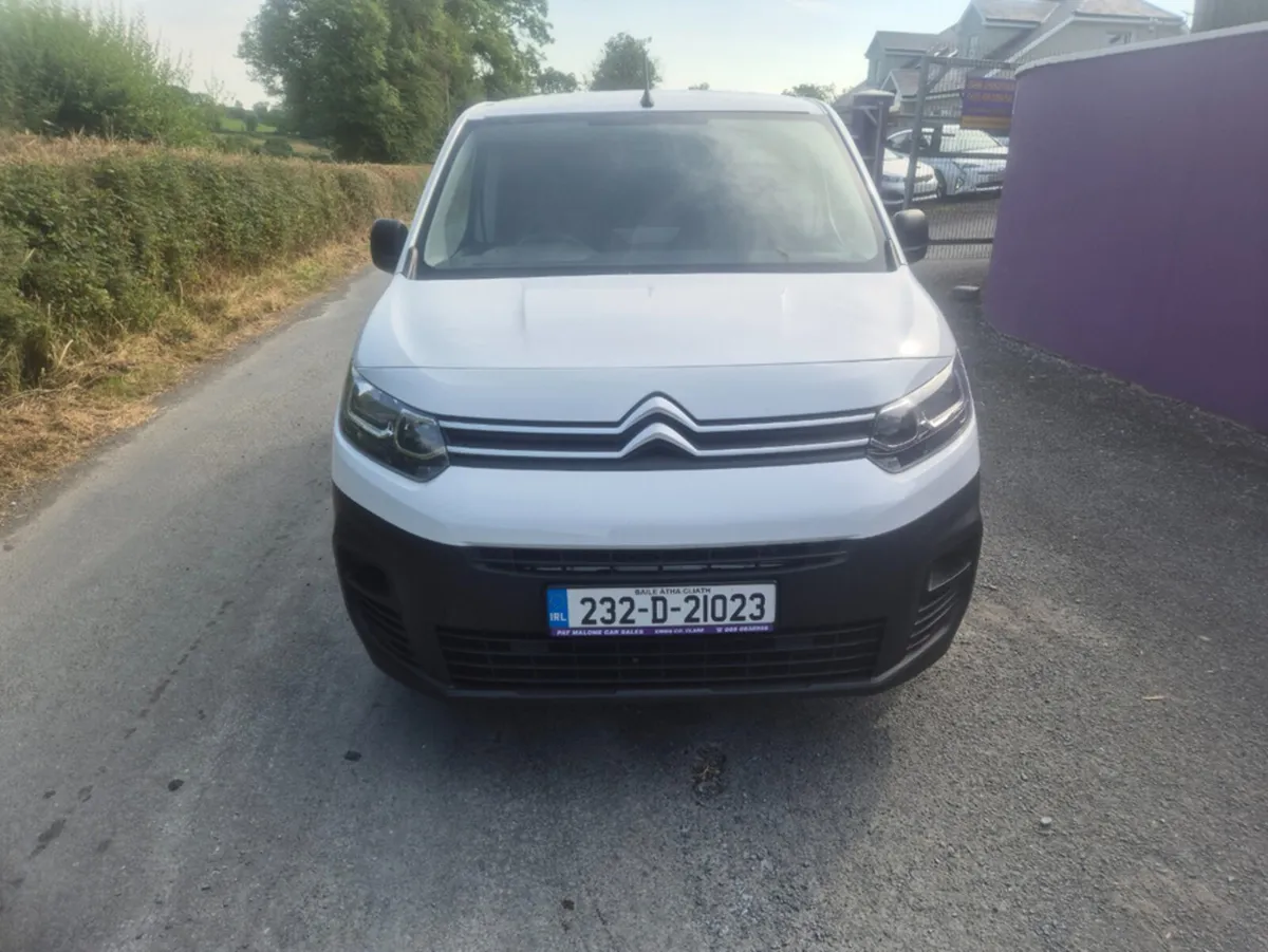 Citroen Berlingo LX BLUEHDI 100 MWB 65 - Image 2