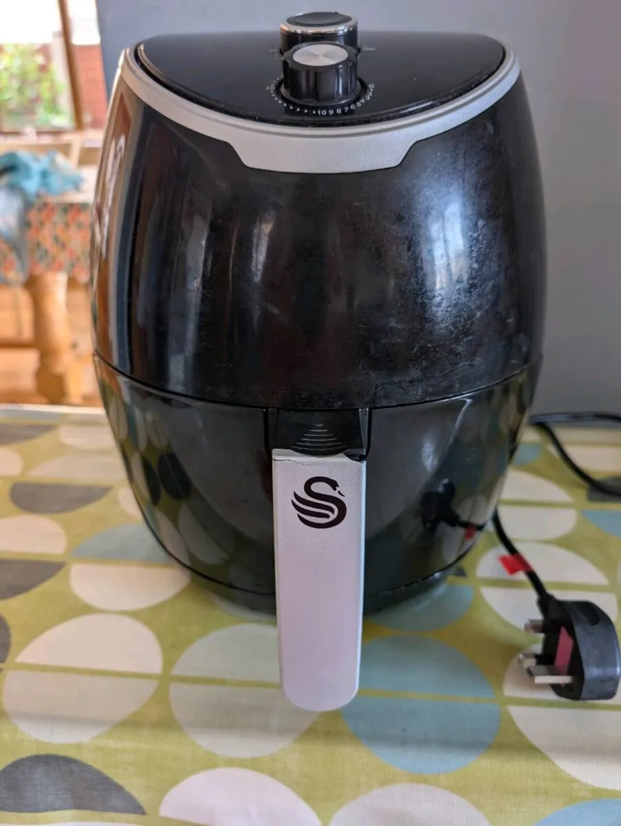Swan 4 litre Air Fryer - Image 1