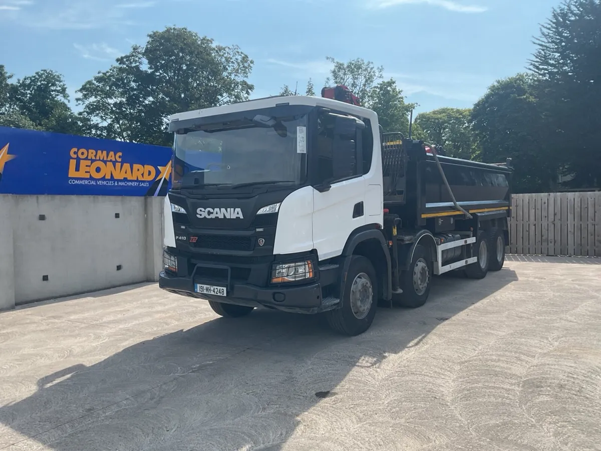 2019 Scania XT410 8x4 Tipper Grab - Image 1