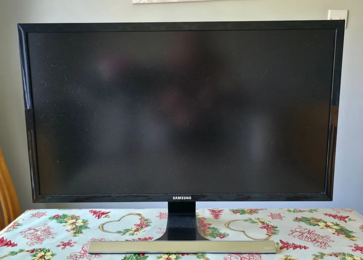 Samsung 28" 4K Monitor - Image 1