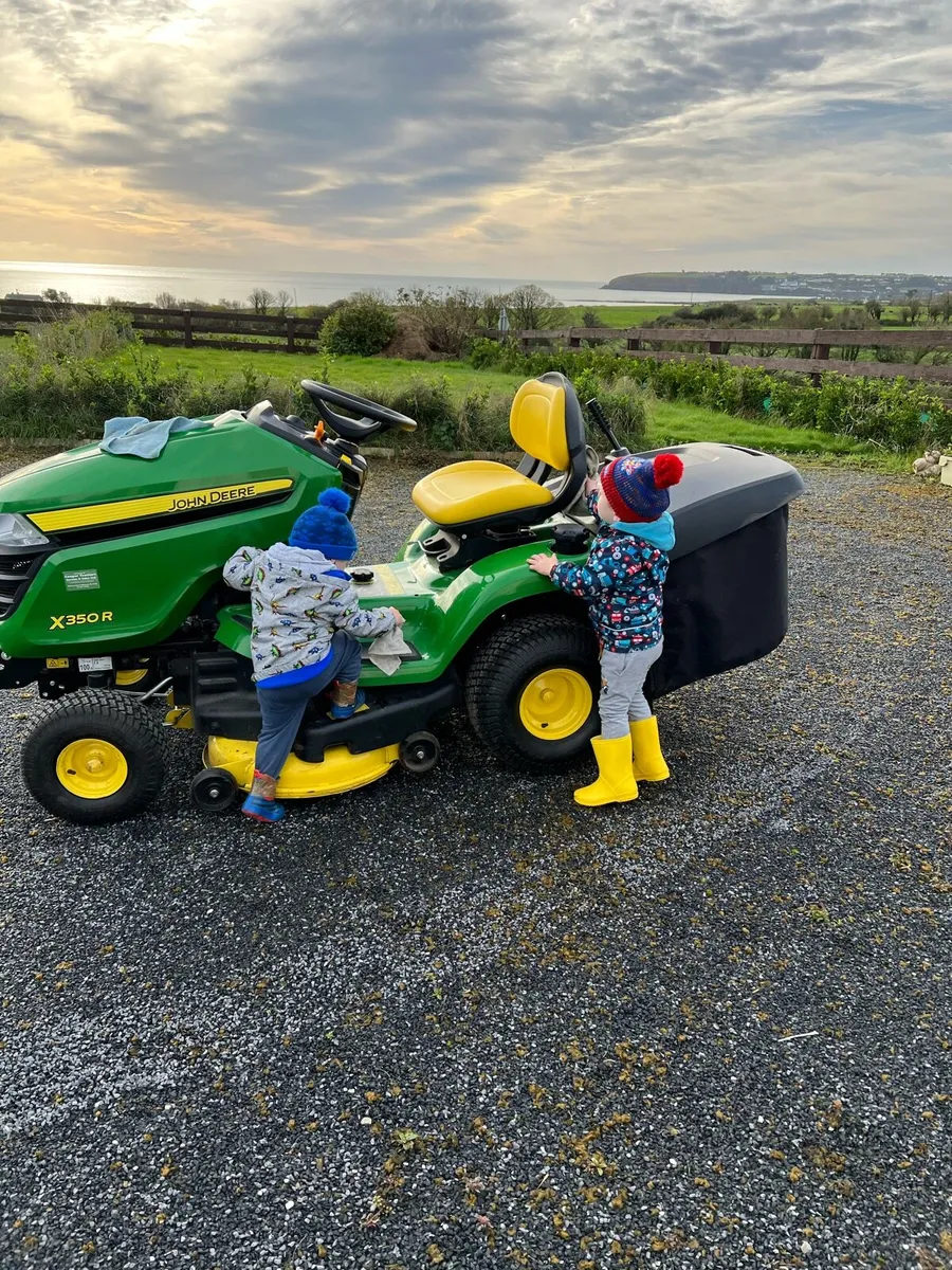 John Deere X350R tractor lawnmower - Image 3