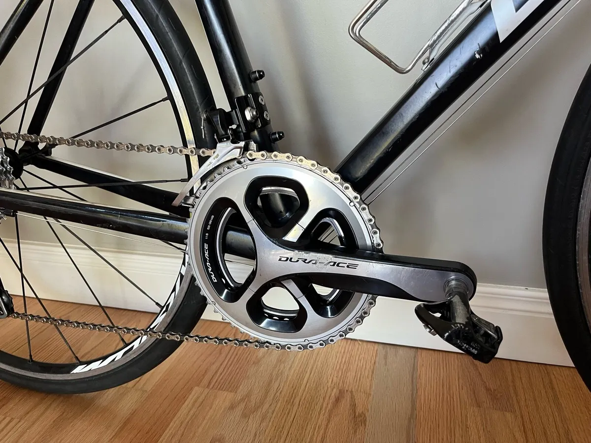 Giant Defy Road Bike - Image 2