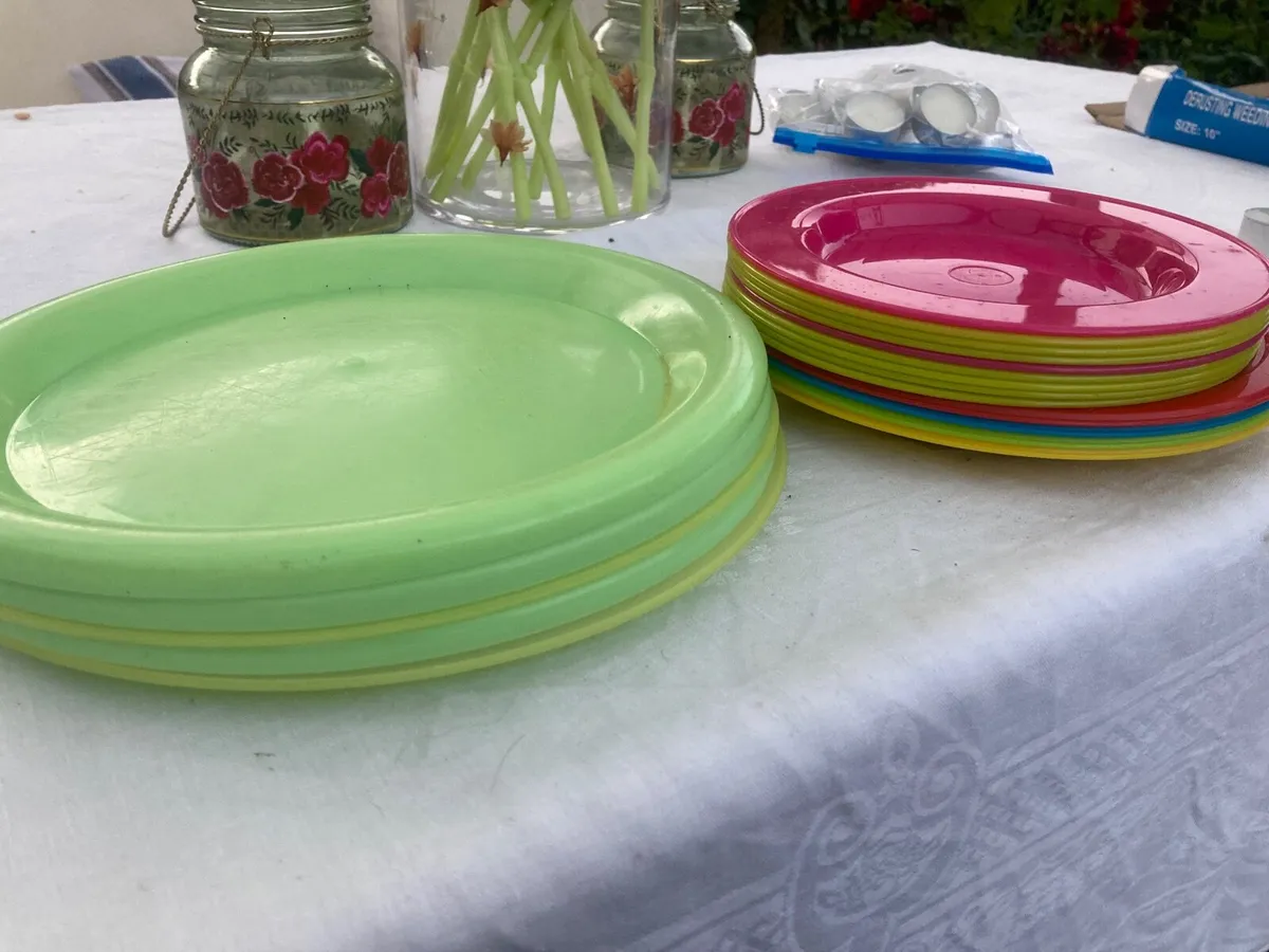 Plates - Image 2