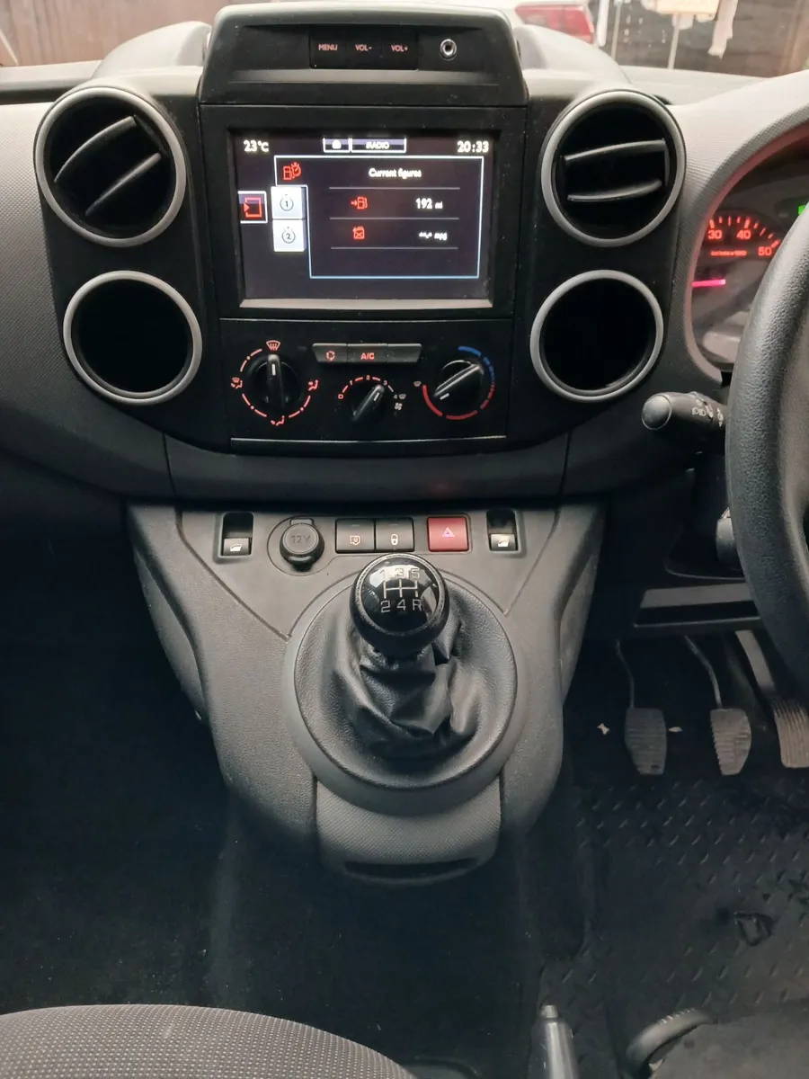 Citroen Berlingo 2018 - Image 2
