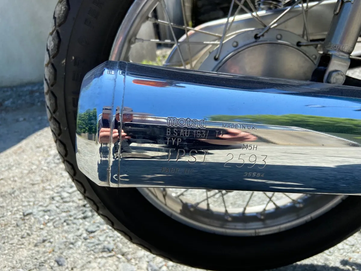 Honda 550 F - Image 1