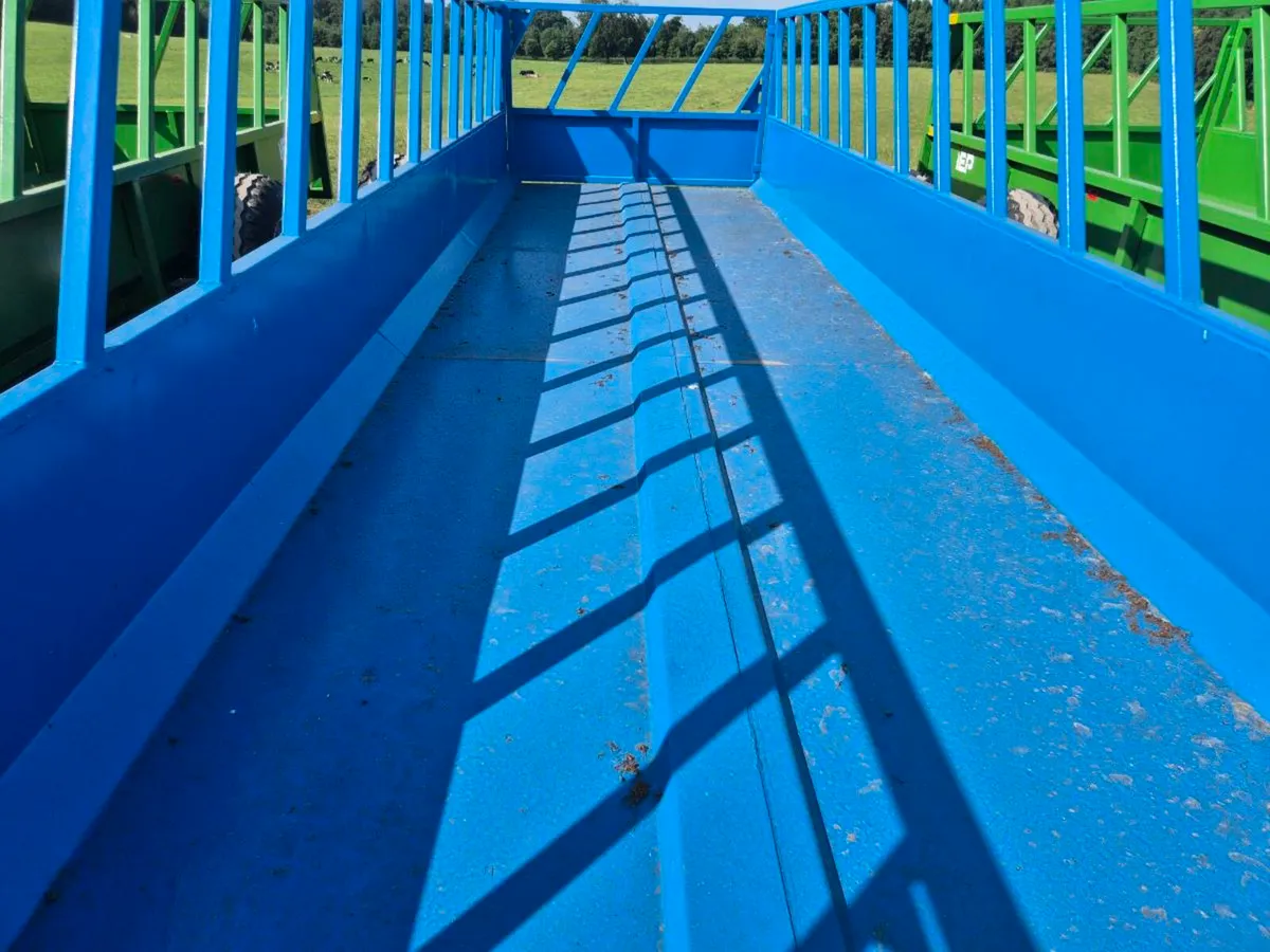 Feed trailers - Image 3