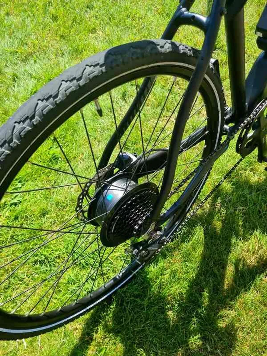 Electric Bike (Carrera Crossfire E) - Image 2
