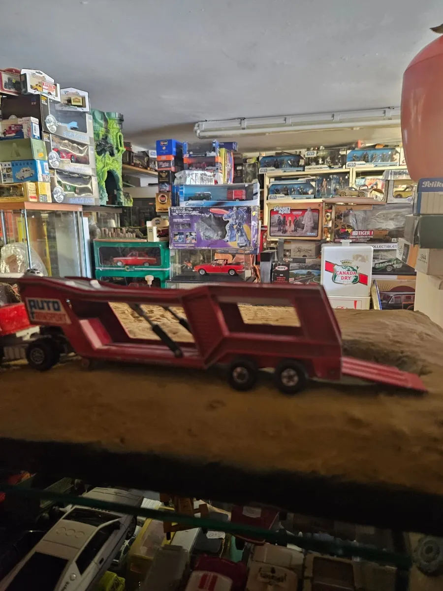 Matchbox Superkings Car Transporter - Image 1