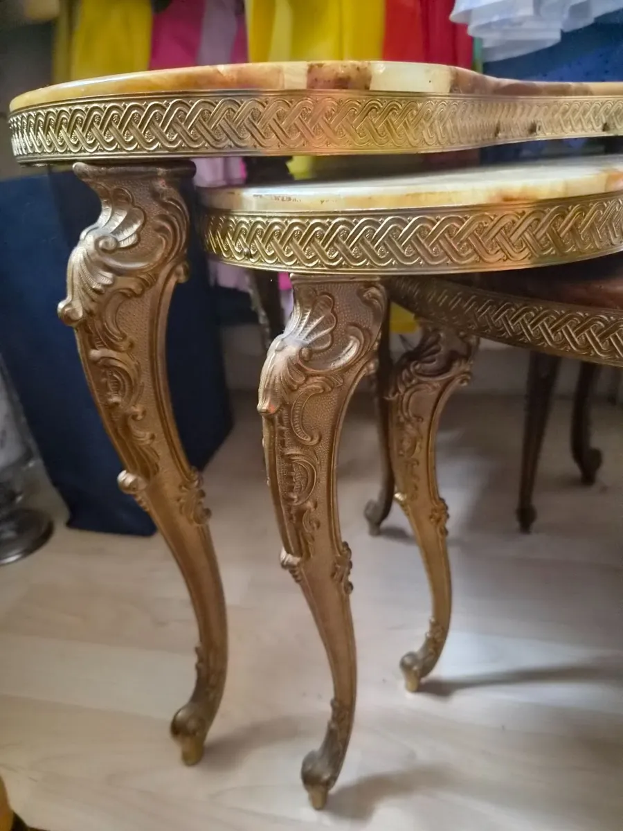 marble tables - Image 2