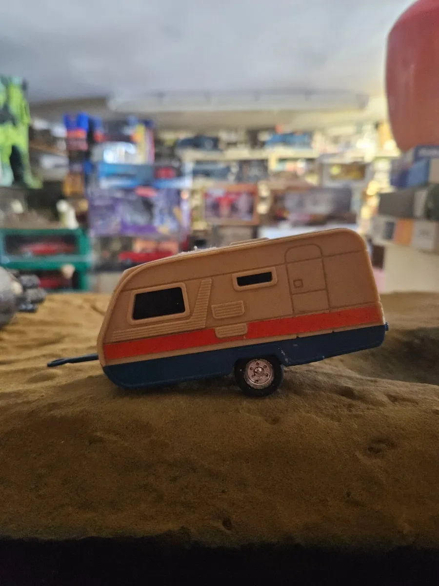 Matchbox Caravan - Image 2