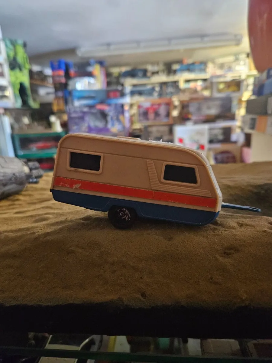 Matchbox Caravan - Image 3