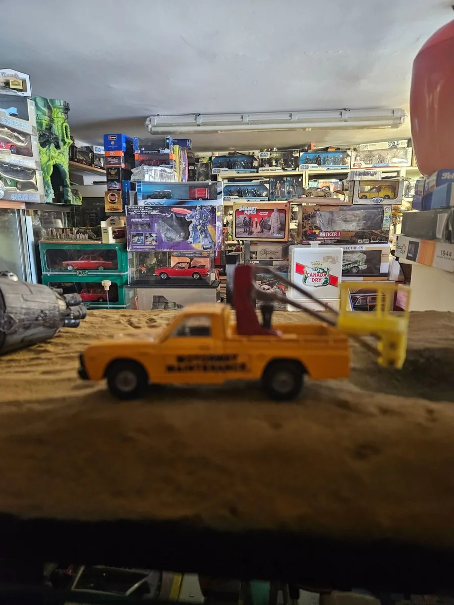 Corgi Highway Maintaince Truck - Image 1
