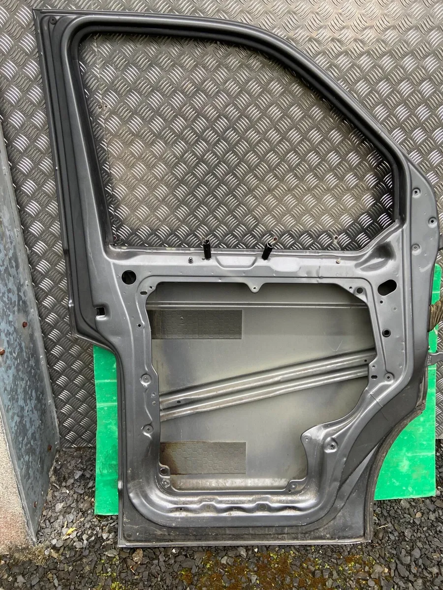 Motor vehicle parts - Transporter T5 T6 - Image 3