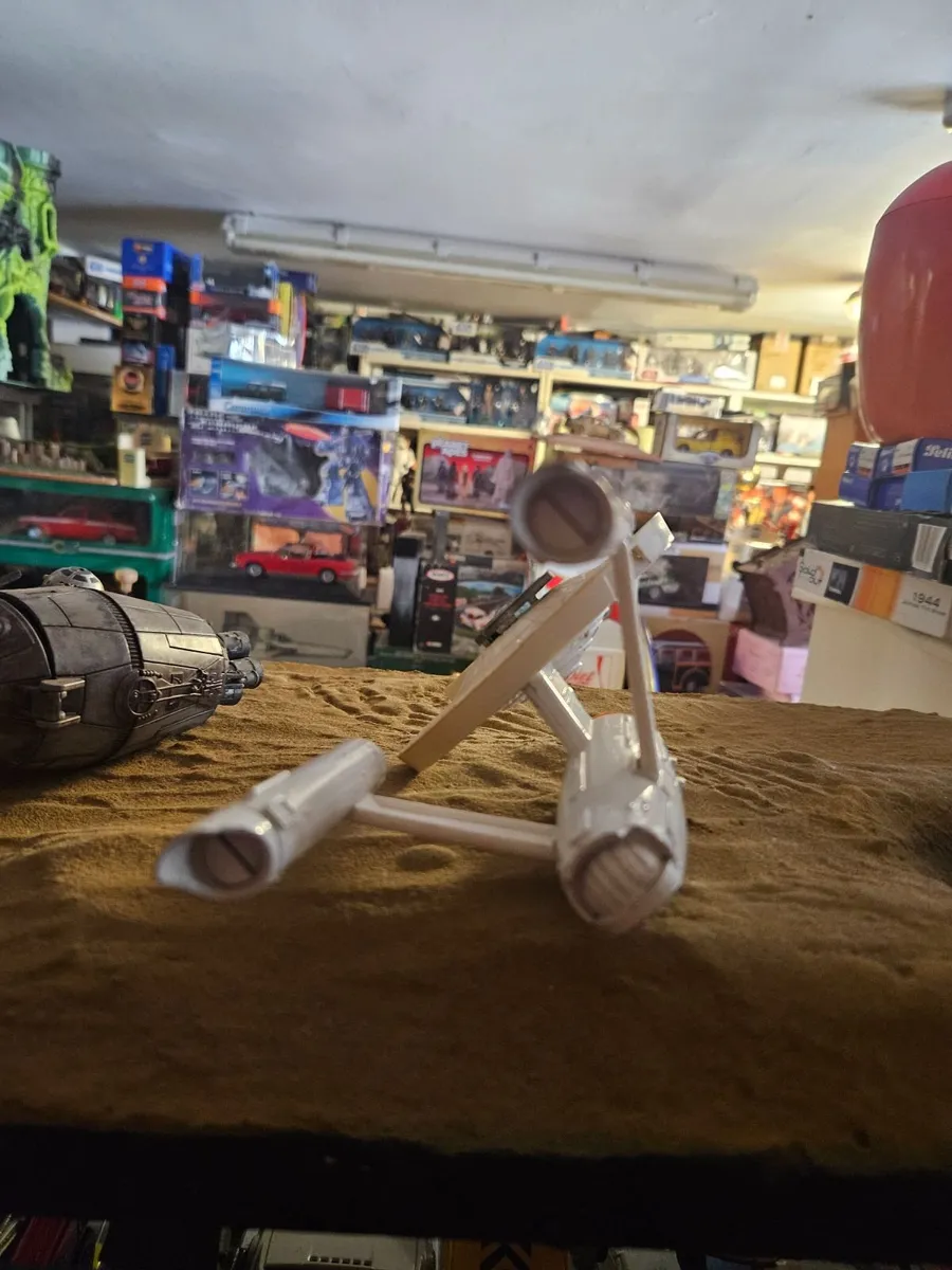 Dinky 1970's Star Trek Enterprise - Image 3