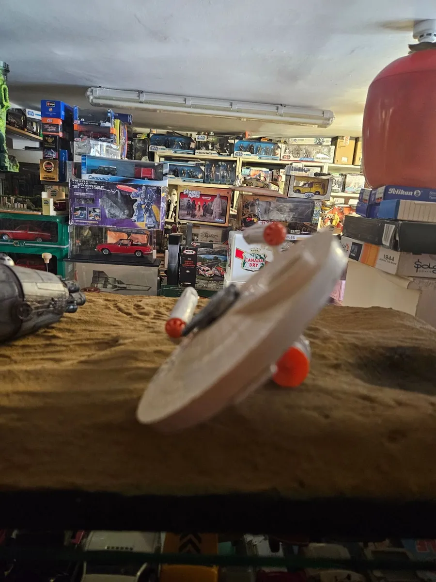 Dinky 1970's Star Trek Enterprise - Image 4