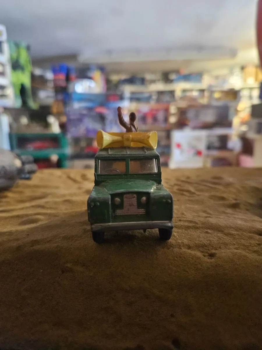 Corgi Landrover - Image 2