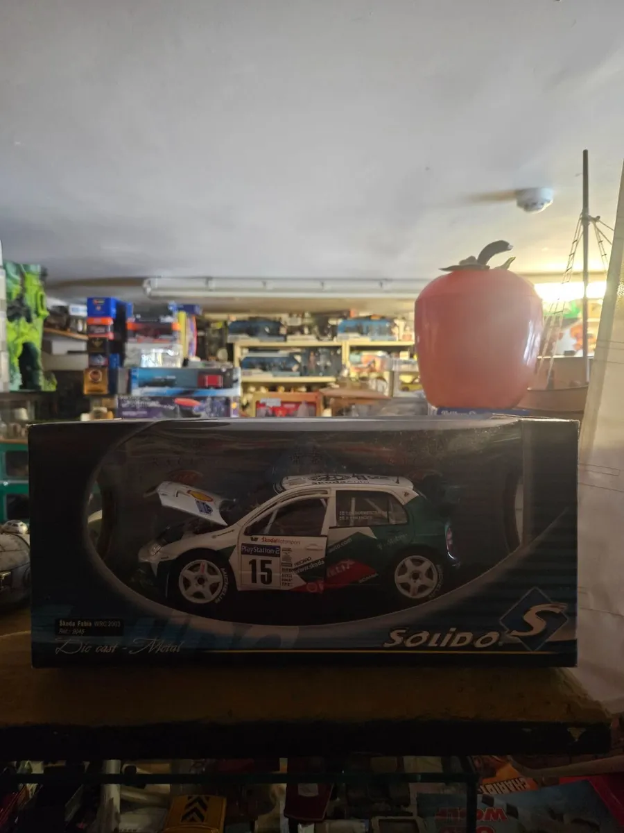 Corgi Solido Skoda Fabia WRC 1.18 - Image 1