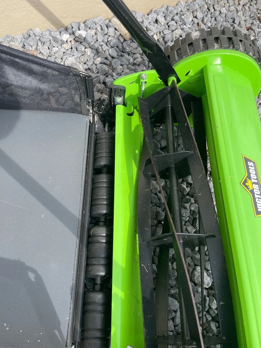 Cylinder non electric push lawn mower - Image 2