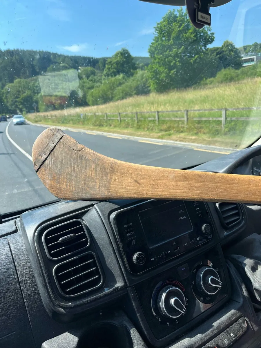 Old hurl - Image 1