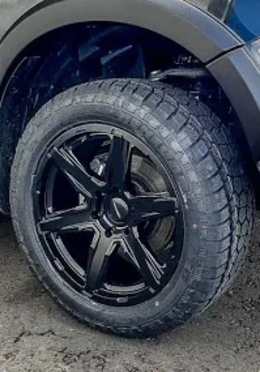 20" Veemann VX25 Alloys & A/T Tyres